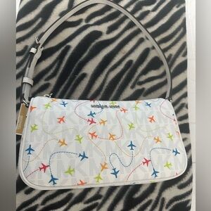 ❤️🧡💛💚💙💜🩵🩷Michael Kors Jet Set Airplane Shoulder Pouchette Bag White Multi NEW